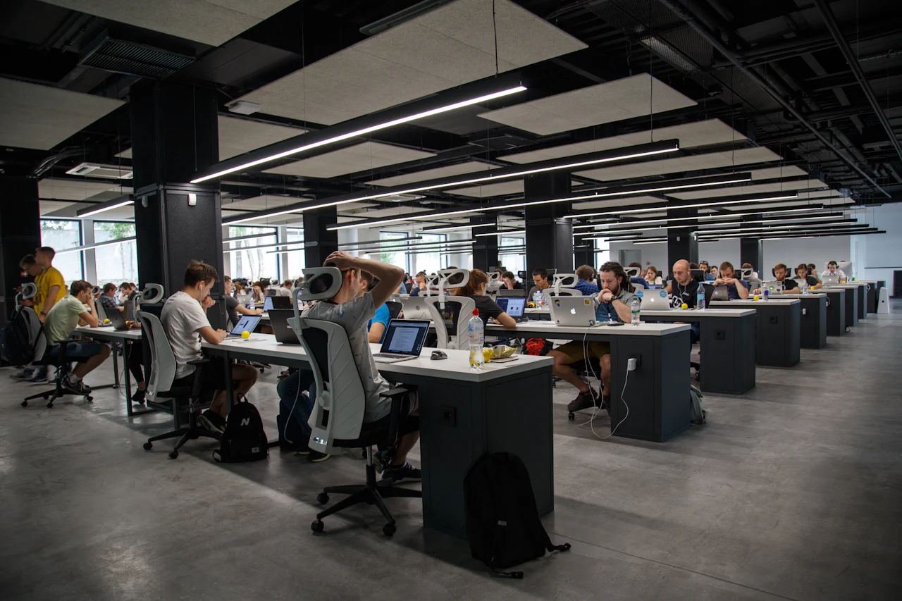 Hot Desks — illustrative image